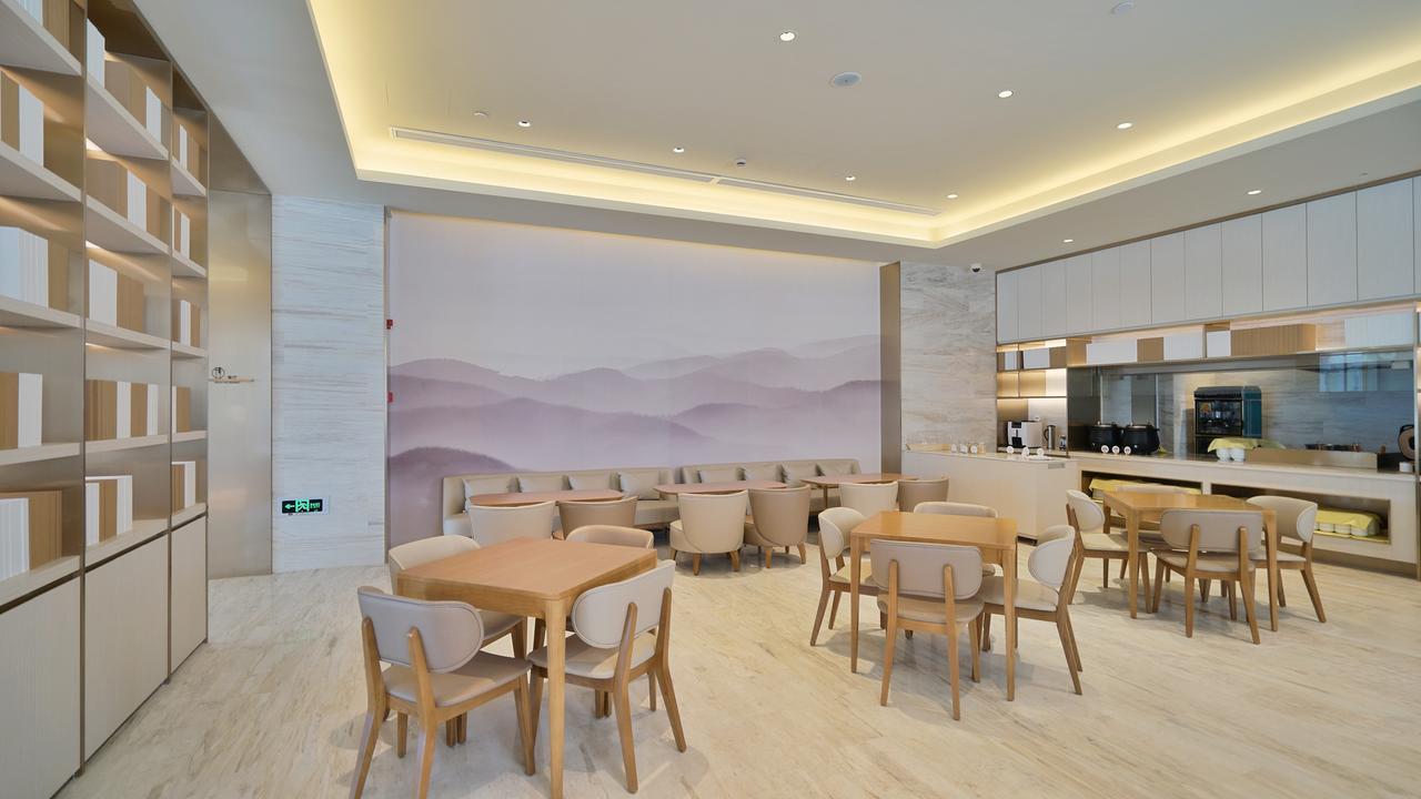 Ji Hotel Shanghai Hongqiao National Convention And Exhibition Center Huaxiang Road Buitenkant foto